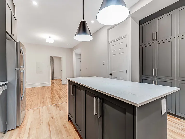 288 Arlington Ave — Photo 5
