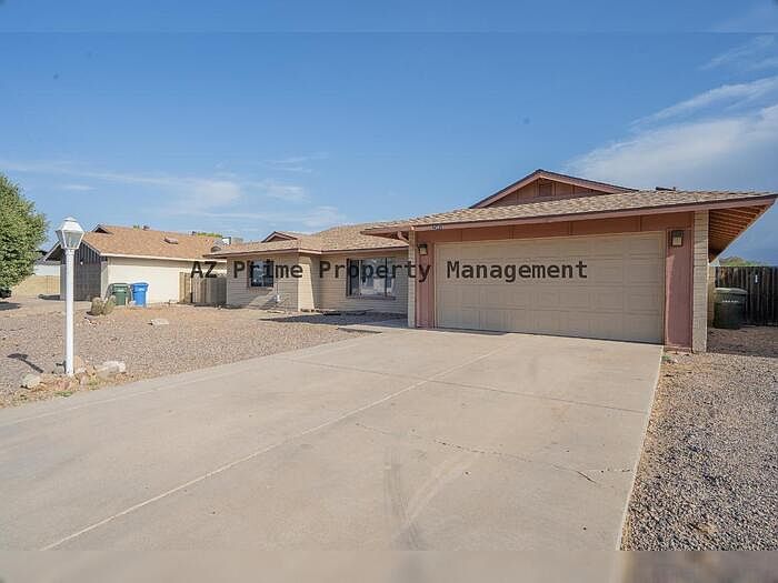 1st image of 3545 W Country Gables Dr