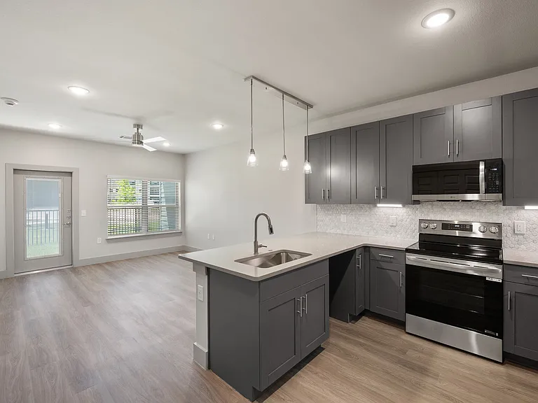 3751 Heritage Towne Blvd — Photo 62