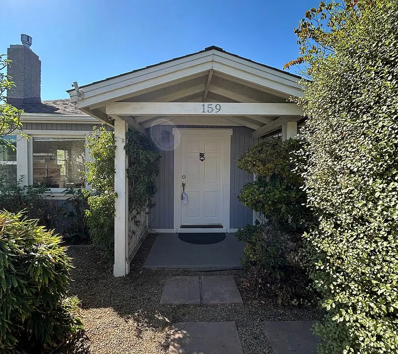 159 Bundren St