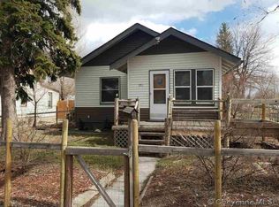 701 E 8th St, Cheyenne, WY 82007