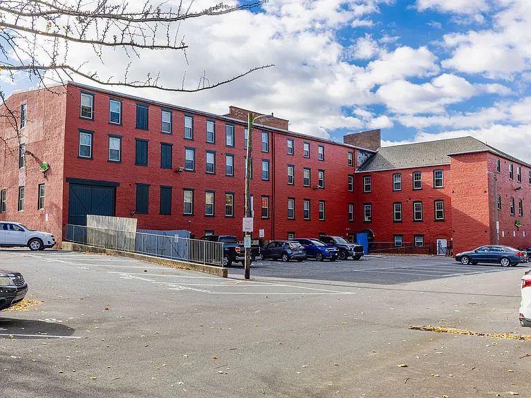 Welcome to Rosenwald Apartments - From Studios to 2 bedrooms Located in Downtown Lancaster! — Photo 29