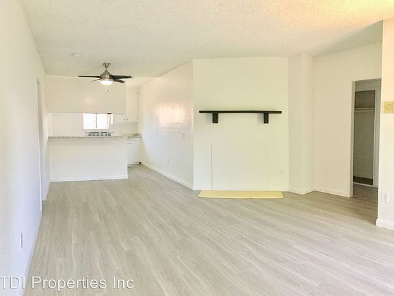 5th image of 8923 Orion Ave APT 30