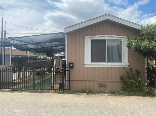 5479 34th St Space 2, Riverside, CA 92509