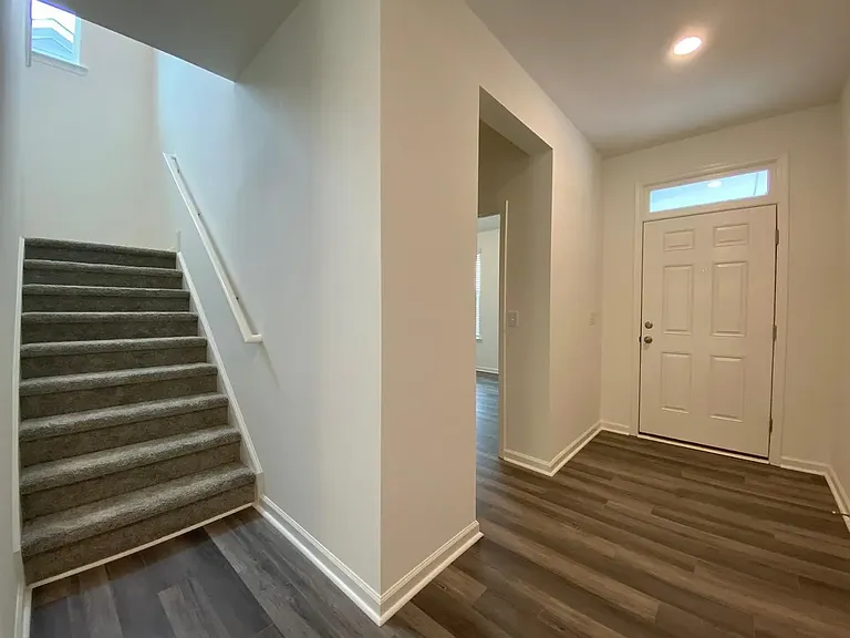 172 Potomac River St — Photo 17