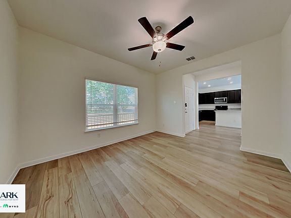 3rd image of 10913 Quinn Ct