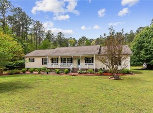 9536 Heron Ct, Gloucester, VA 23061