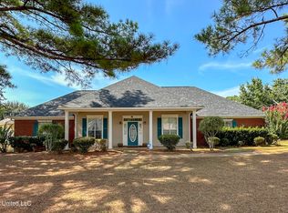 102 Brook Glade, Clinton, MS 39056