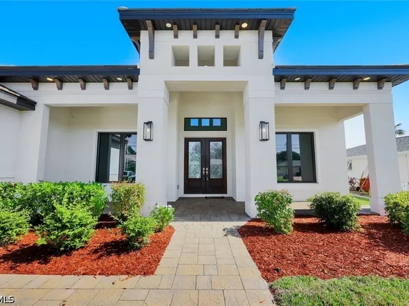 1205 SE 20th Court Cpe, Coral, FL 33990