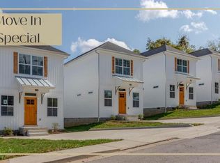 827 Charlotte St, Clarksville, TN 37040