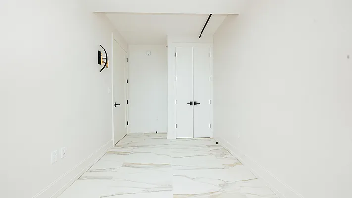 Rented by Nooklyn NYC LLC | media 12