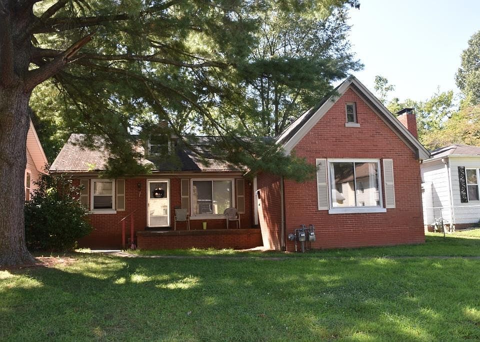 1st image of 735 Bayard Park Dr