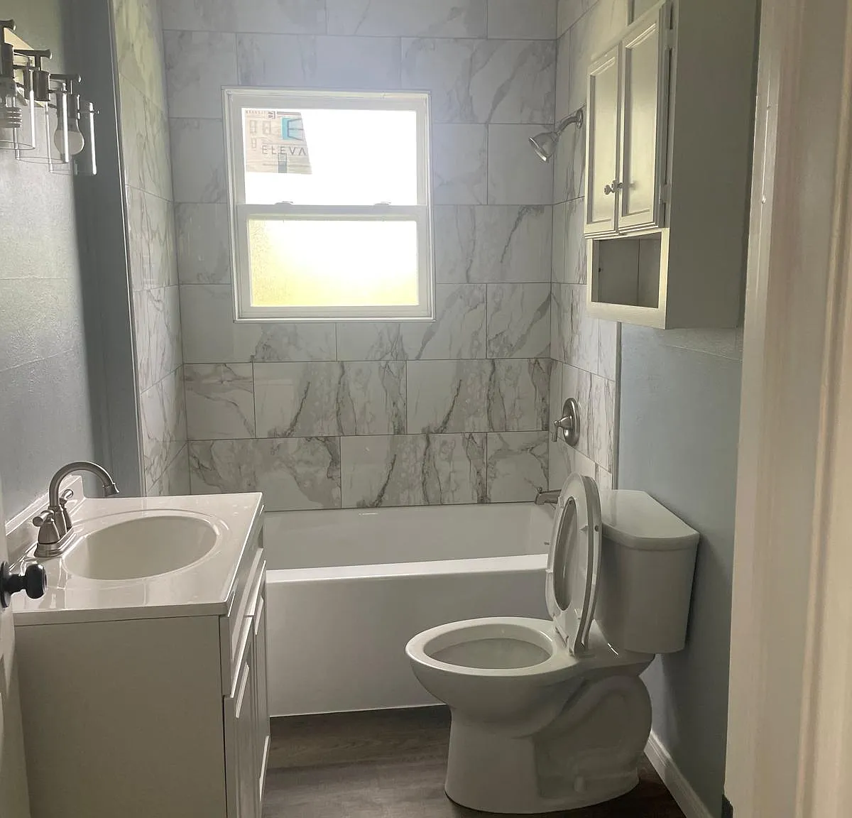 2 bed, 1020 sqft, $2,000 — Photo 4