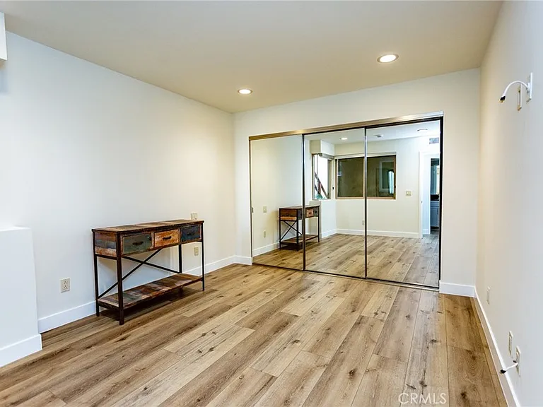 805 Katella St — Photo 24