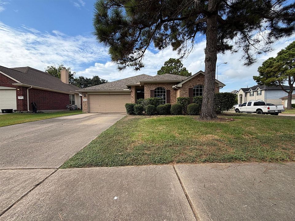 1st image of 3419 Foursome Ln