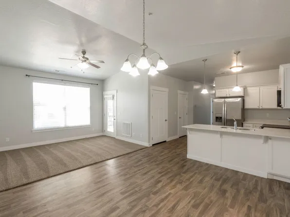 2196 W Main St #B301, Lehi, UT 84043