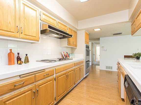 3rd image of 16006 Londelius St