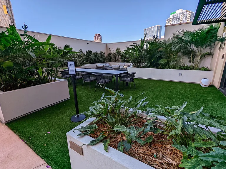 987 Queen St #3109 — Photo 24