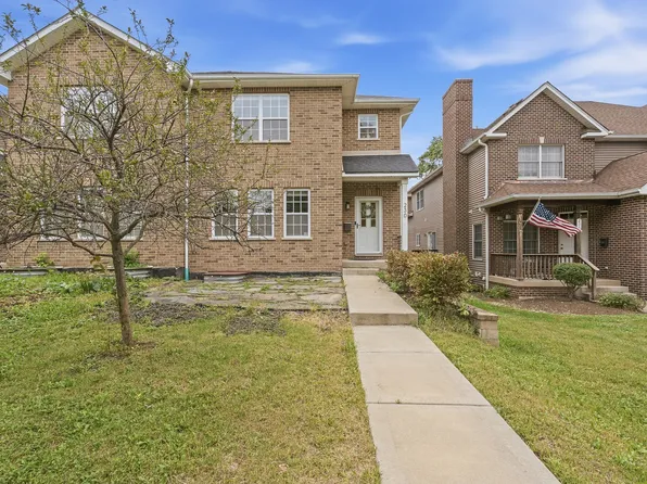 230 S Cass Ave, Westmont, IL 60559