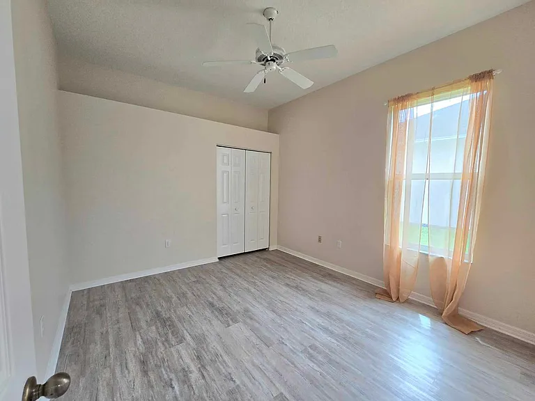 7047 Hazeltine Cir — Photo 6