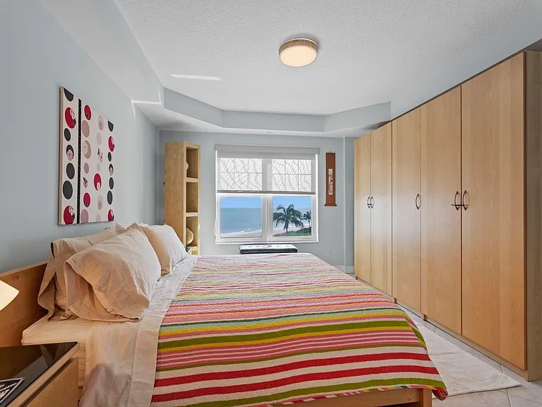2700 Ocean Dr #404 — Photo 13