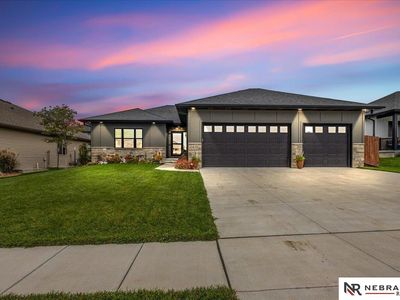 432 Deep Water Dr, Lincoln, NE, 68527
