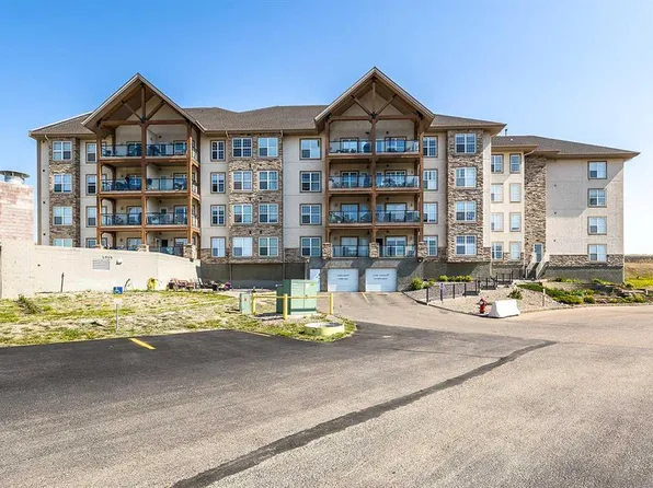 201 River Ridge Dr NW #329, Medicine Hat, AB T1A 8V6