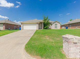 507 Bent Tree Rd, Noble, OK 73068