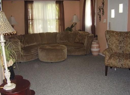 3rd image of 745 Marvin Ave