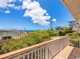 1729 Iwi Way, Honolulu, HI 96816