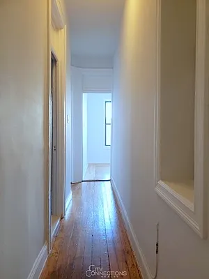 Rented by City Connections Realty | media 29