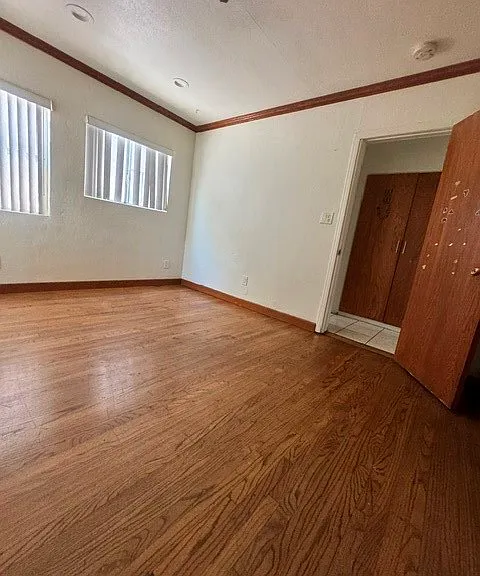3533 W 116th St — Photo 16
