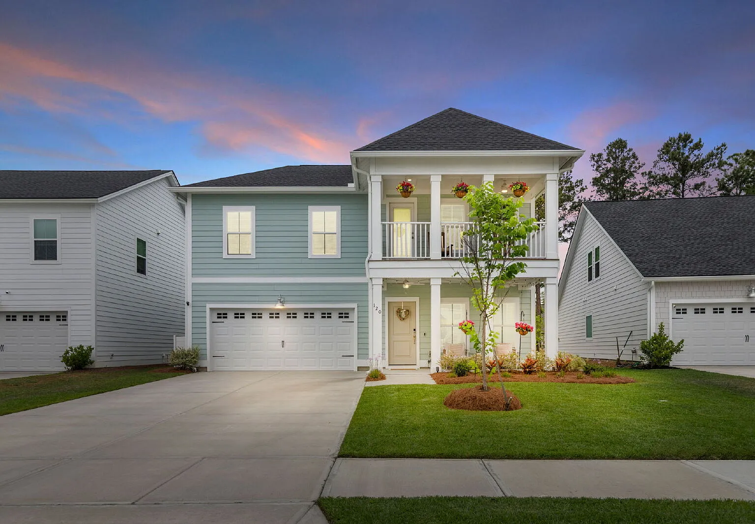 5 bed, 4.0 bath, 2461 sqft, $3,700 — Photo 1