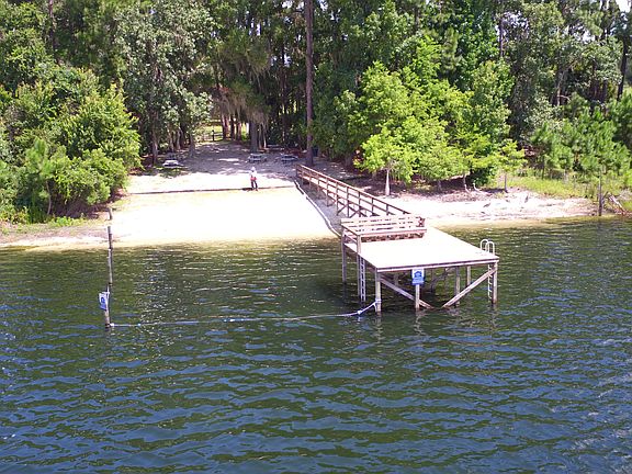 3rd image of 38166 Heron Dr