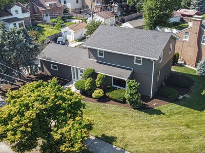 8600 E Prairie Rd, Skokie, IL, 60076