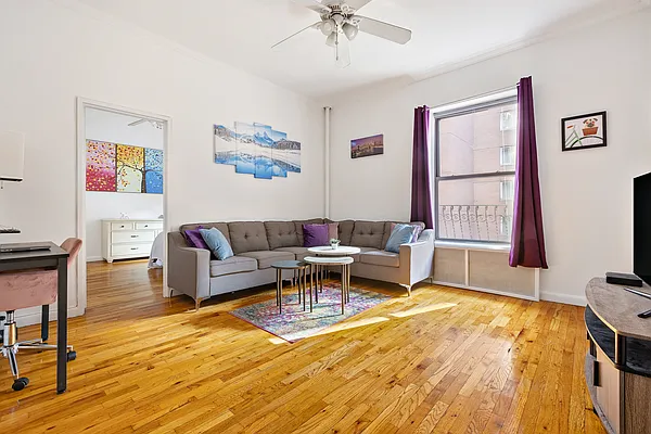 Rented by Compass | media 7