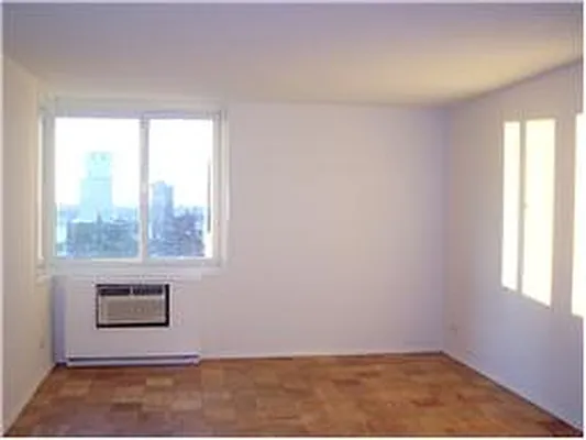 Rented by Douglas Elliman | media 21