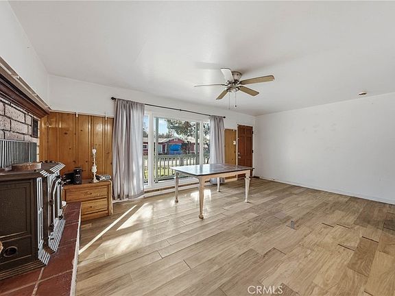 4th image of 3995 Mullen Ave
