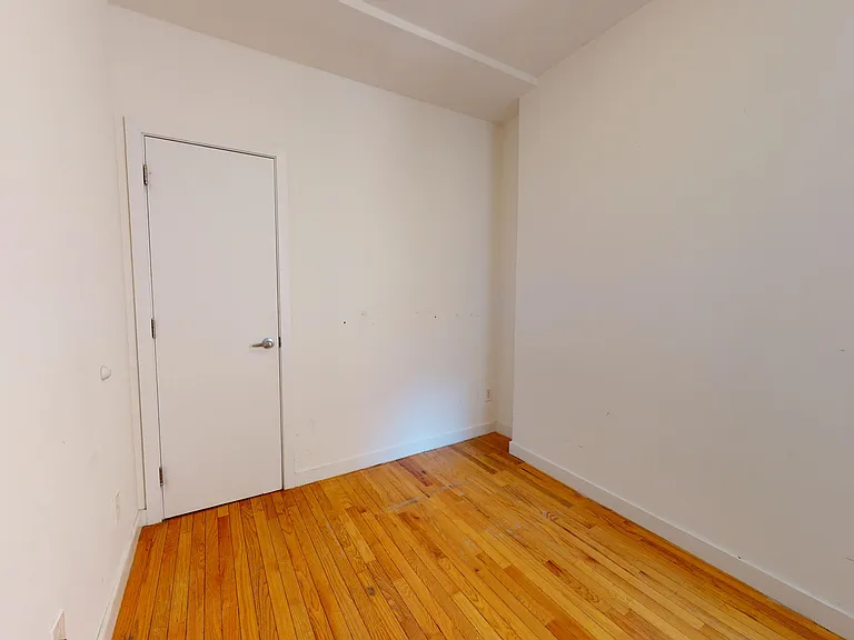 312 E 91st St #4E — Photo 10