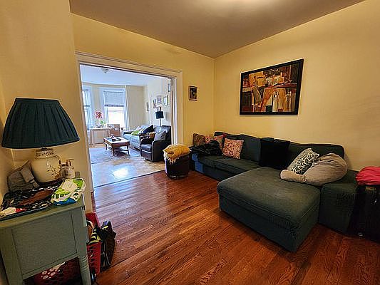 5th image of 225 8th St #3