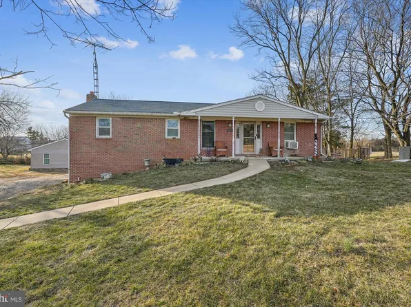 8112 Arcadia Ln, Boonsboro, MD 21713