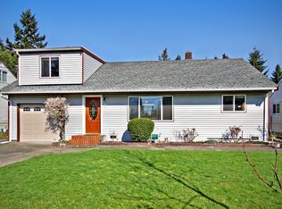 220 SW 114th St, Seattle, WA 98146