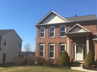 2219 White Marsh Dr, Twinsburg, OH 44087
