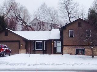 321 Heights Rd NW, Saint Michael, MN 55376