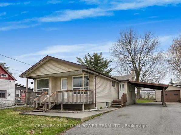 983 Chapman St, Clarence Rockland, ON K4K 1E5
