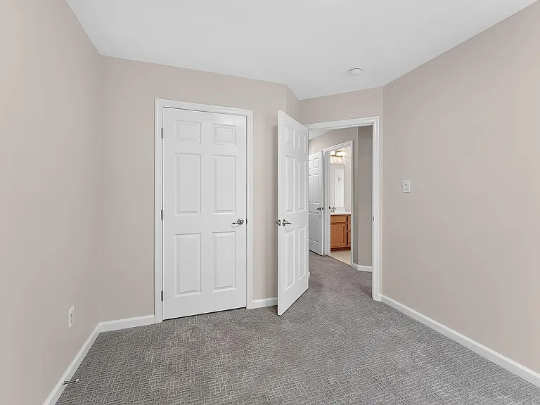 7015 Trek Way — Photo 31