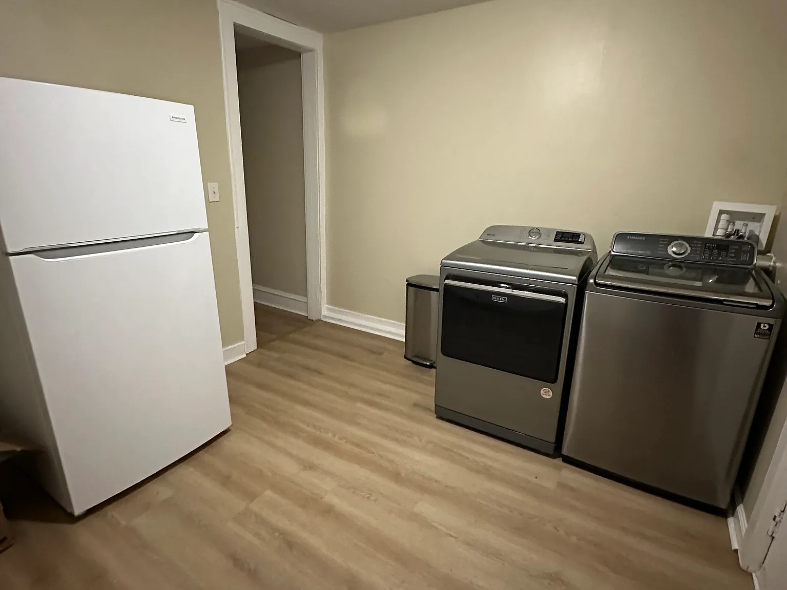 2 bed, 960 sqft, $1,200 — Photo 3
