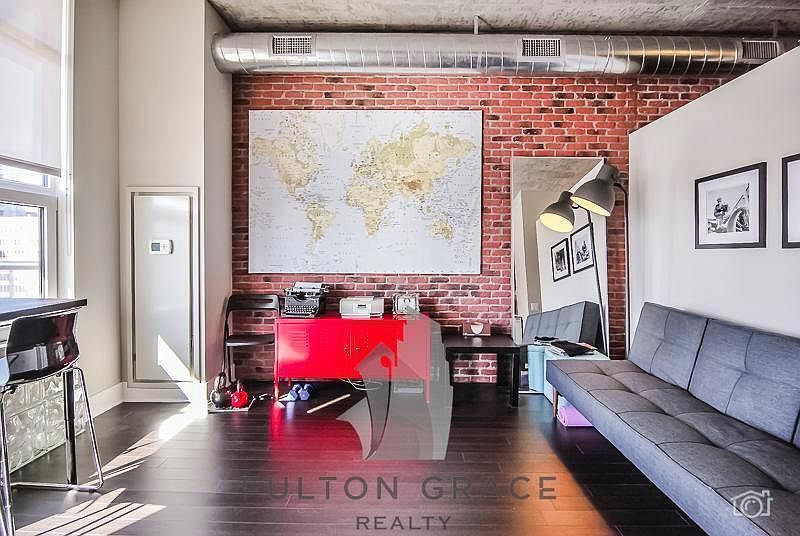 1st image of 854 S Clark St #1325