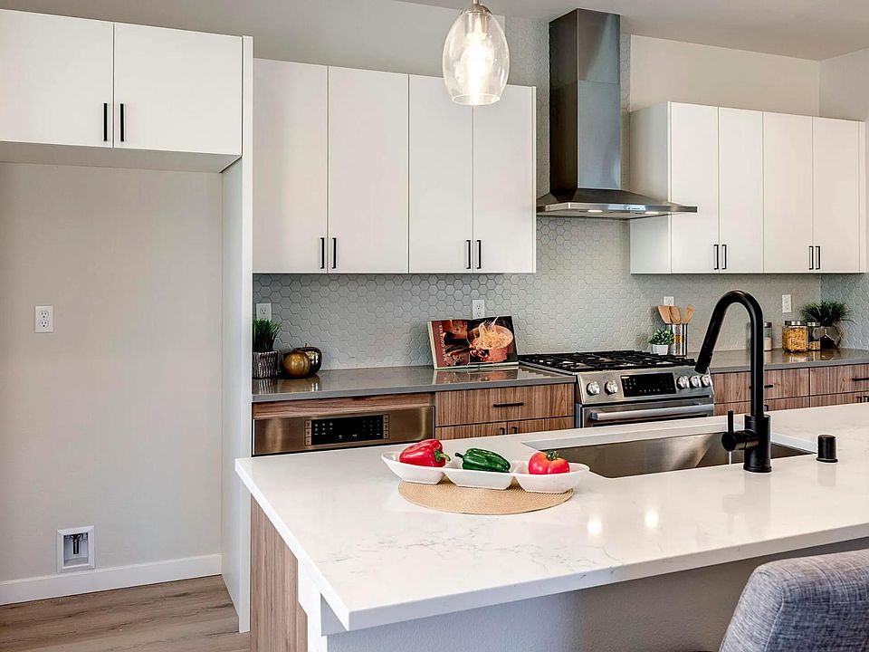 2nd image of 10202 9th St SE #10