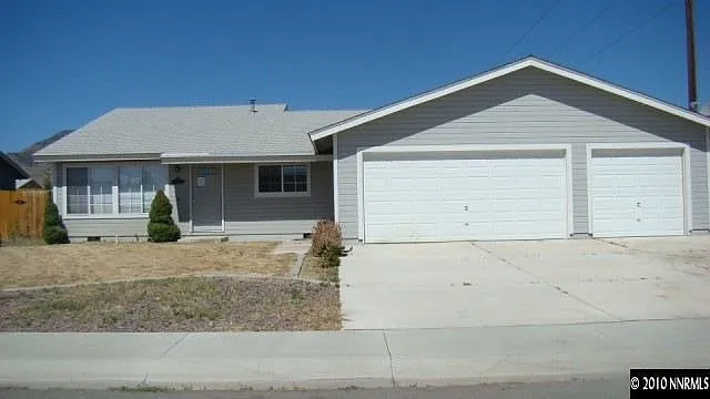 903 Nicole St photo 1